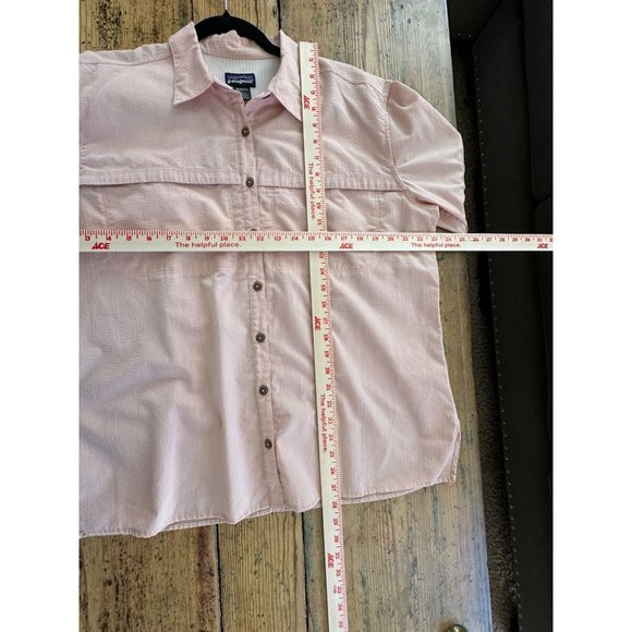 Patagonia womens Pink Blouse Large long sleeve button up Polyester collared - Picture 7 of 7